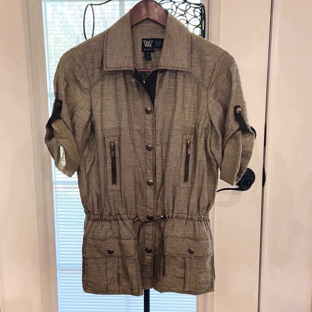 JA18-Worth New York Pocketed Roll Tab Sleeve Pinstripe Safari Jacket